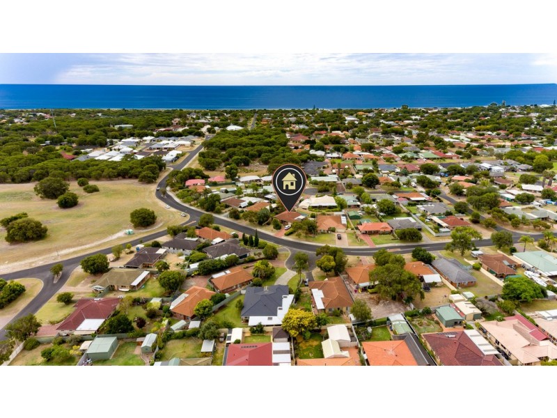 99 Hadfield Avenue, Broadwater WA 6280