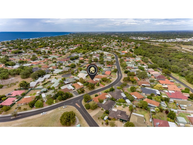 99 Hadfield Avenue, Broadwater WA 6280