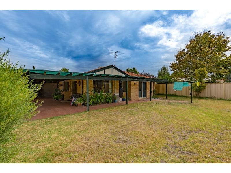 99 Hadfield Avenue, Broadwater WA 6280