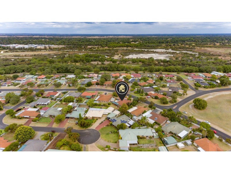 99 Hadfield Avenue, Broadwater WA 6280