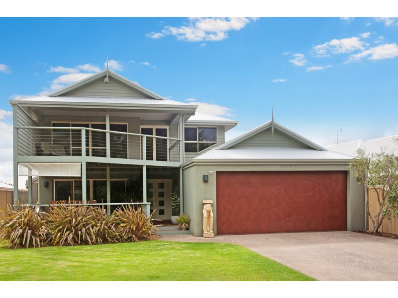 19 Bream Quadrant, Geographe WA 6280