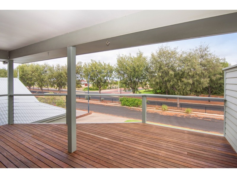 19 Bream Quadrant, Geographe WA 6280