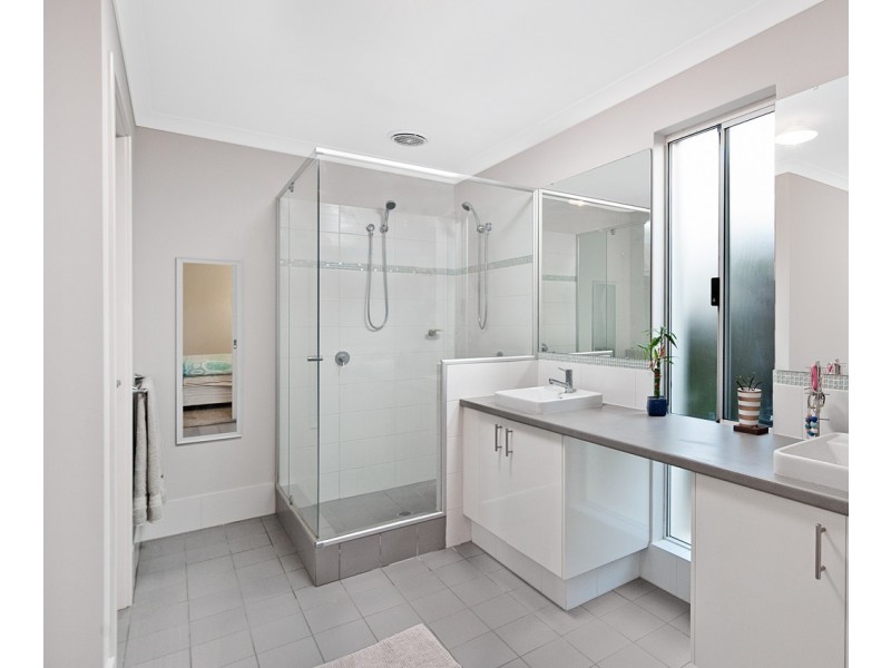 9 Hawker Approach, Yalyalup WA 6280
