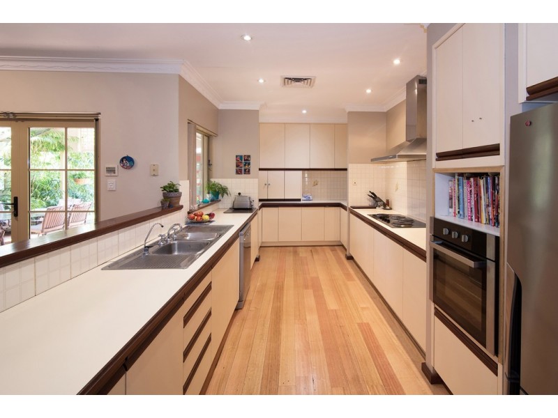 11 Harwood Road, Geographe WA 6280