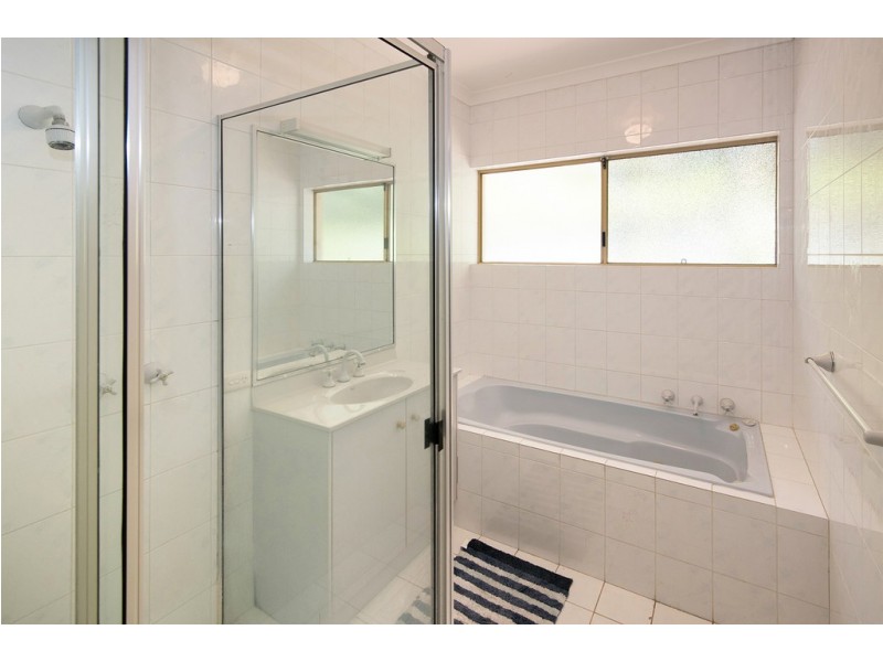 11 Harwood Road, Geographe WA 6280