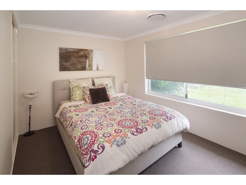 8 Anna Capel View, Geographe WA 6280