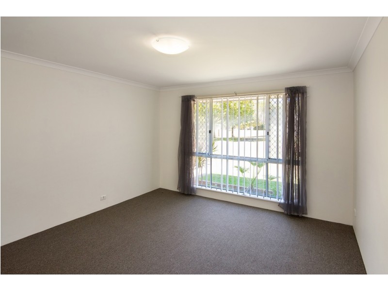 2/11 Kingfisher Boulevard, West Busselton WA 6280