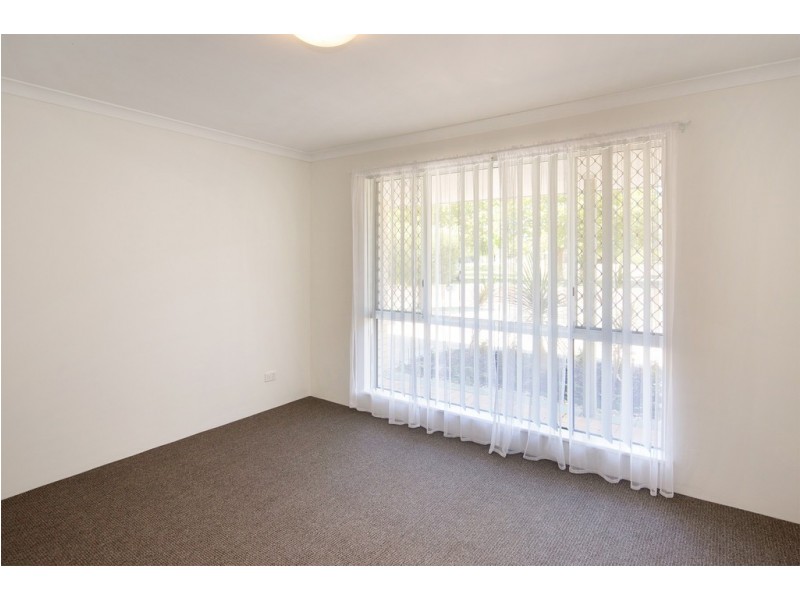 2/11 Kingfisher Boulevard, West Busselton WA 6280