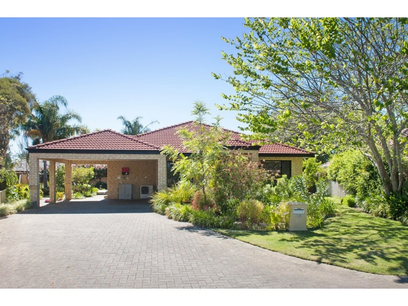 14 Karrinyup Retreat, West Busselton WA 6280
