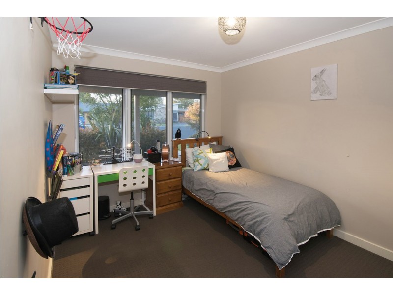 3 Feutrill Place, Broadwater WA 6280