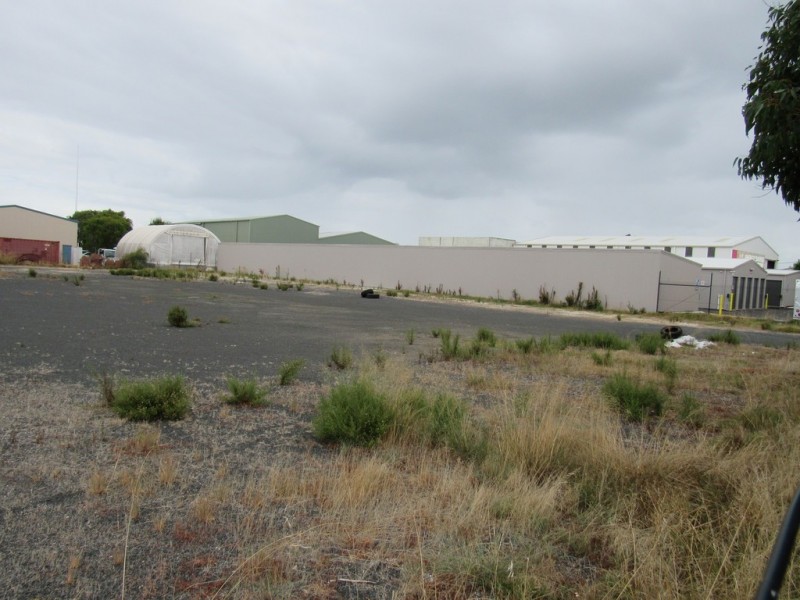 10 Bradman Street, Busselton WA 6280