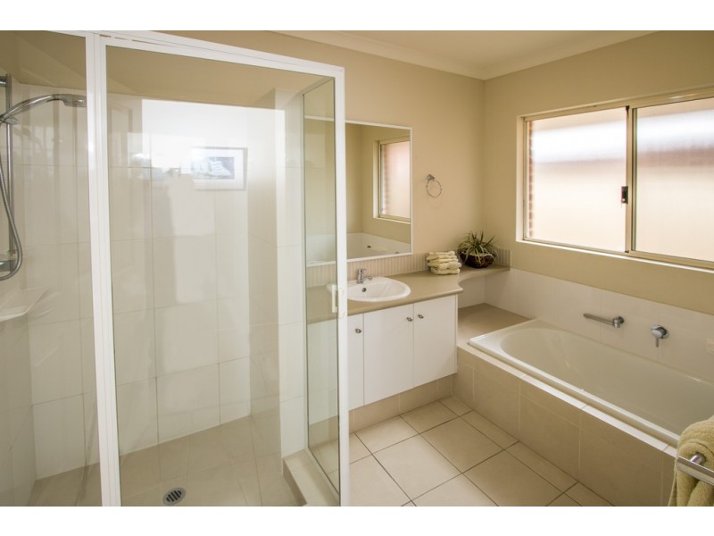 19 Pianobox Boulevard, West Busselton WA 6280