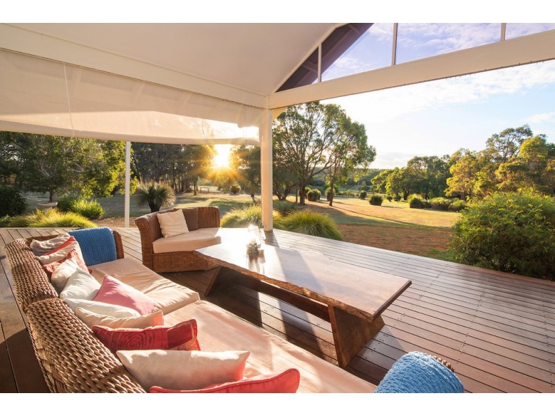 33 Koorabin Drive, Yallingup WA 6282