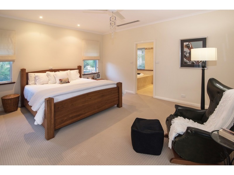 33 Koorabin Drive, Yallingup WA 6282