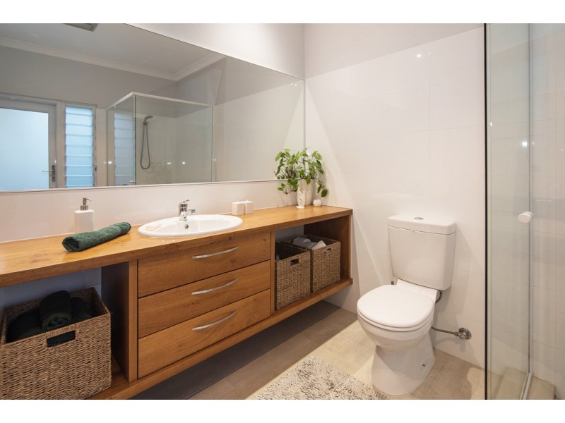 33 Koorabin Drive, Yallingup WA 6282