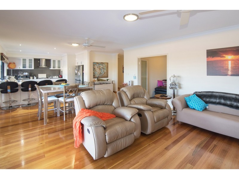 4 Anchor View, Geographe WA 6280