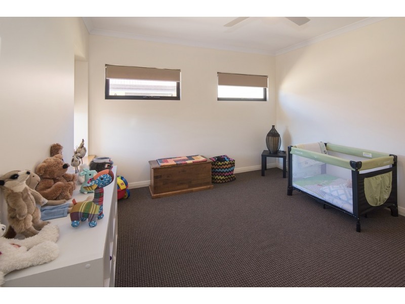 4 Anchor View, Geographe WA 6280