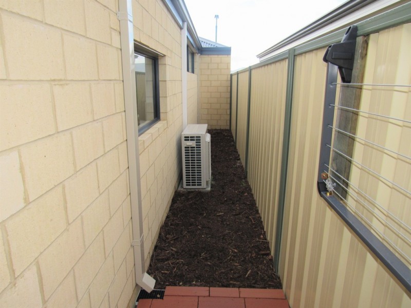 25 Alice Street, Yalyalup WA 6280