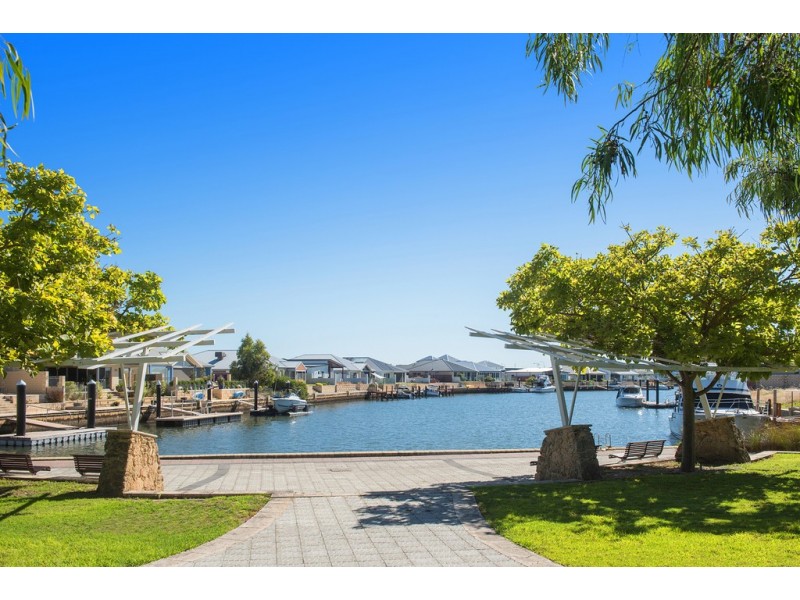 11 Headstay Cove, Geographe WA 6280