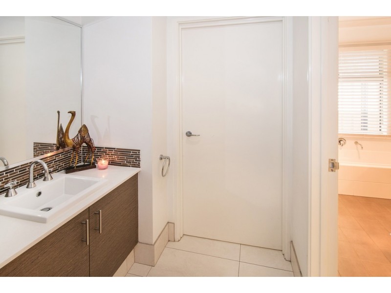 11 Headstay Cove, Geographe WA 6280