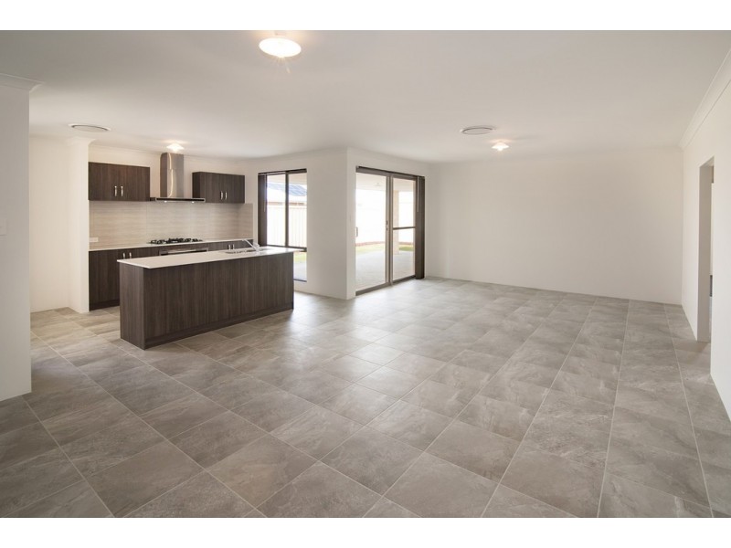 4 Princeville Avenue, Dunsborough WA 6281