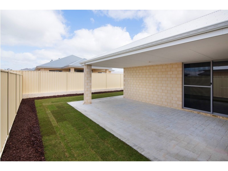4 Princeville Avenue, Dunsborough WA 6281
