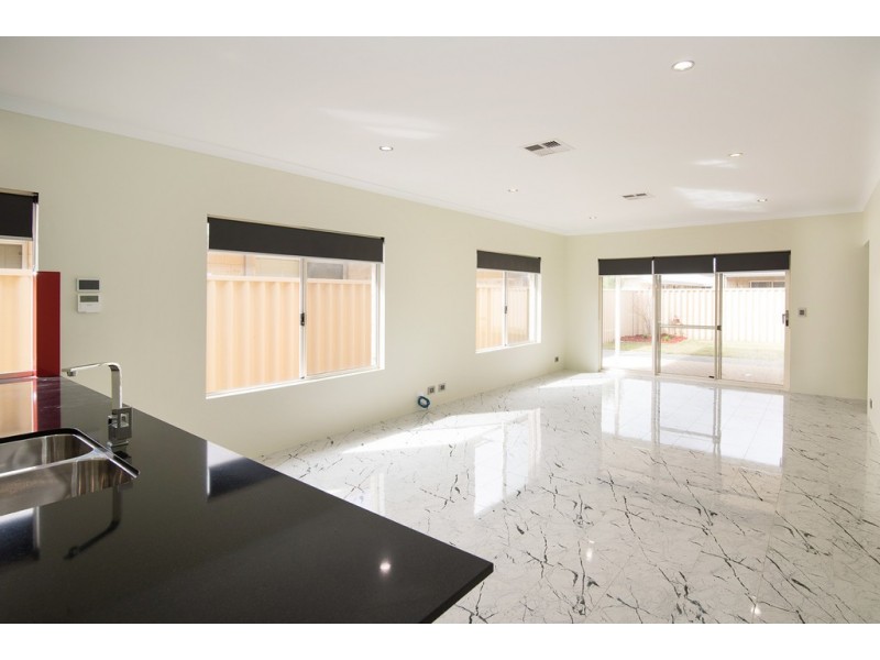 9 Castellar Pass, Yalyalup WA 6280