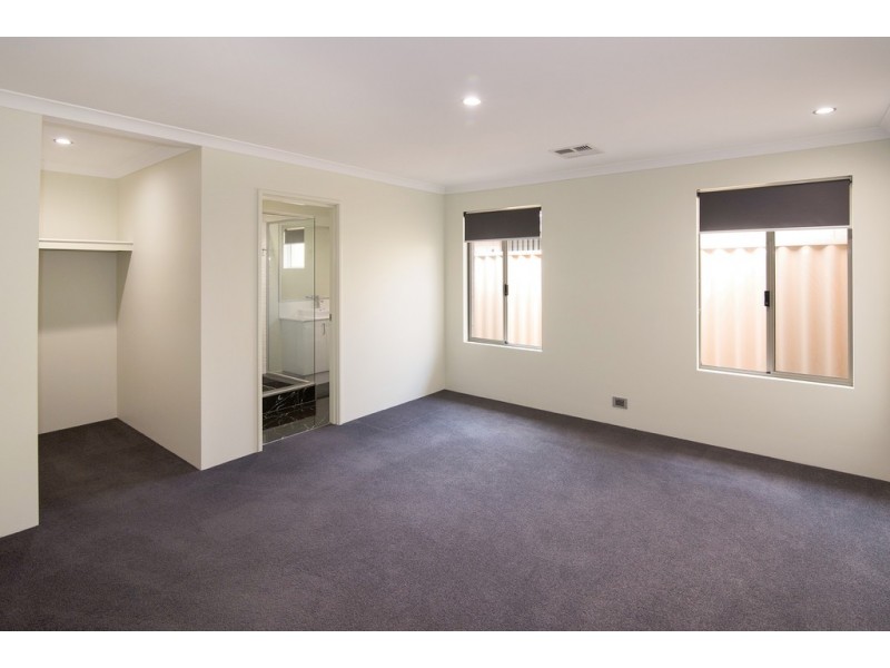 9 Castellar Pass, Yalyalup WA 6280