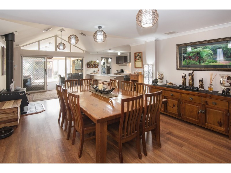 38 Provincia Parade, Yalyalup WA 6280