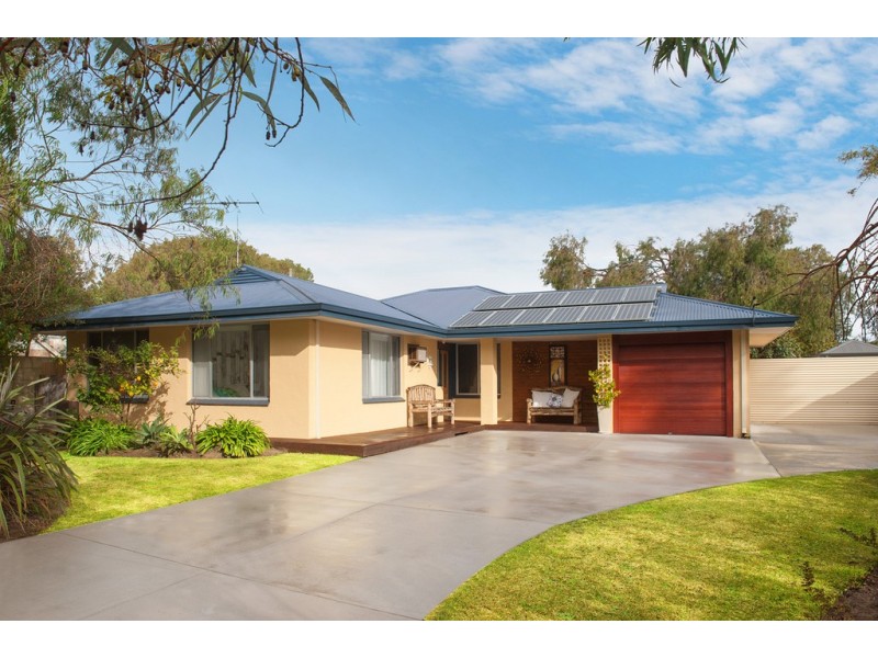 2 Julianne Street, Broadwater WA 6280
