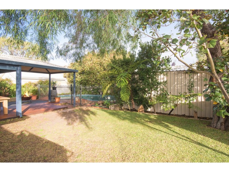 2 Julianne Street, Broadwater WA 6280