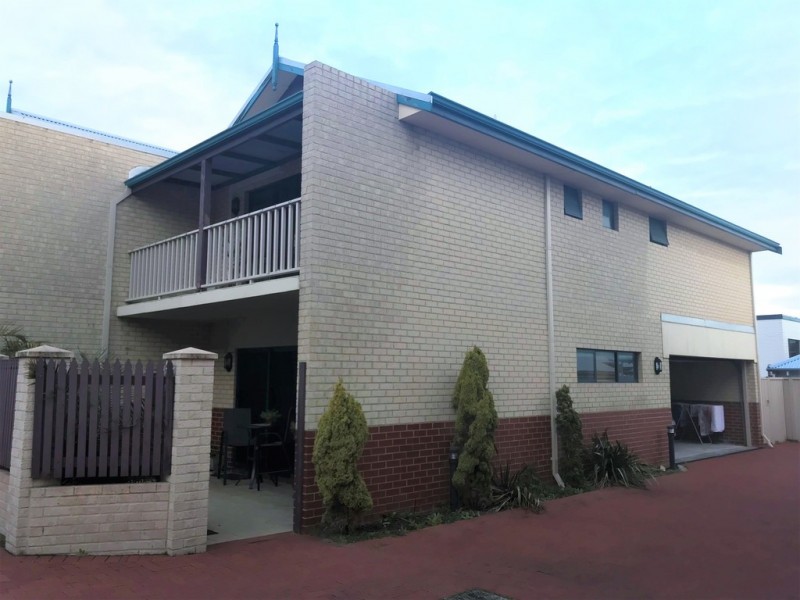 8/5 Carey Street, Bunbury WA 6230