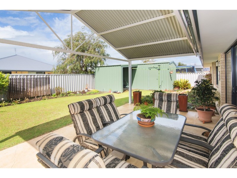 8 Dobson Court, Broadwater WA 6280