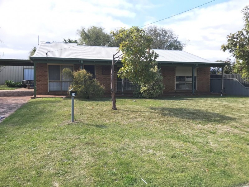 25 Dolphin Road, West Busselton WA 6280
