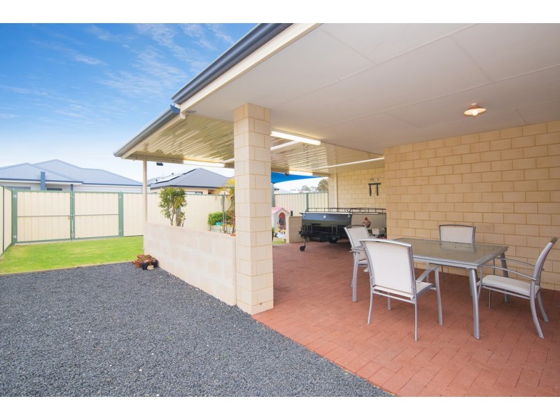 16 Daly Road, Yalyalup WA 6280