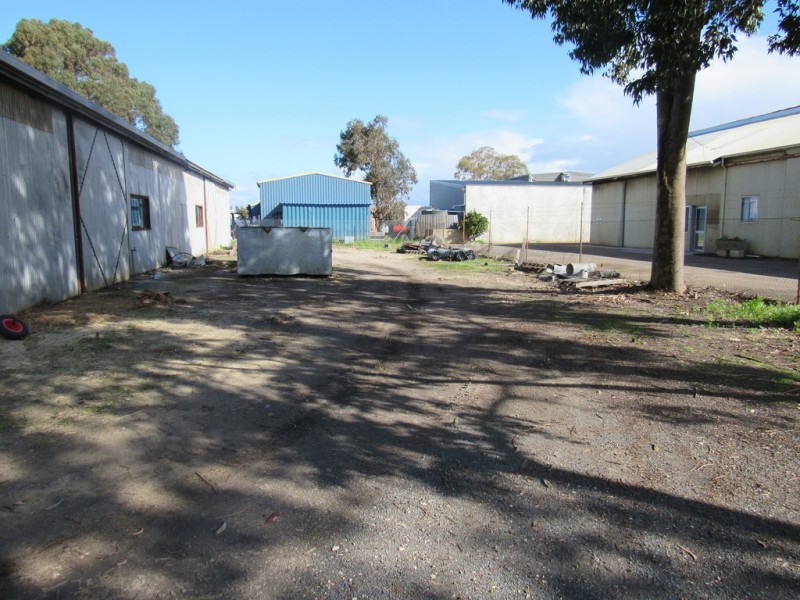 14 Fairlawn Road, Busselton WA 6280