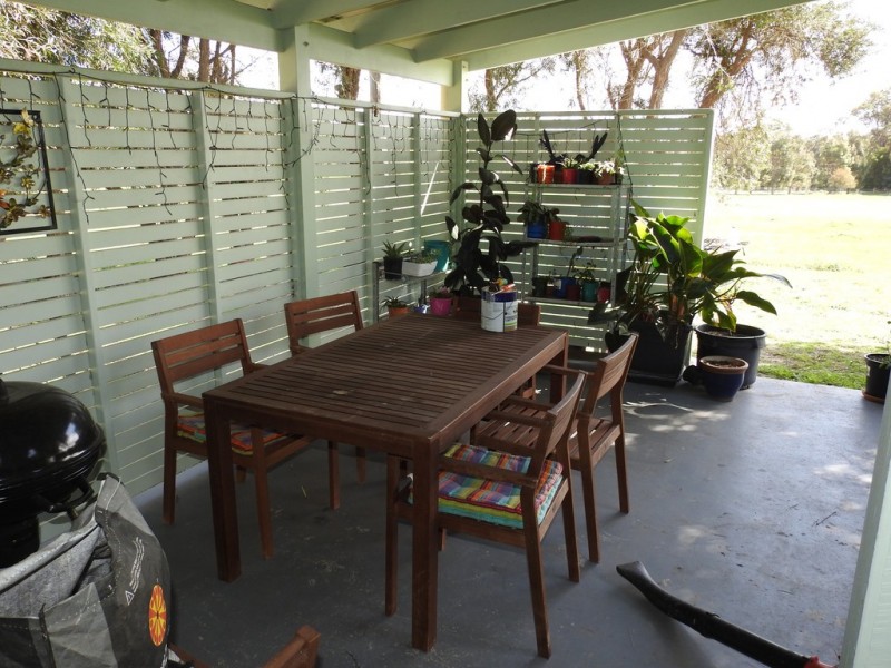 19 Lovejoy Road, Cowaramup WA 6284