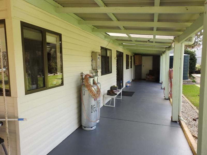 19 Lovejoy Road, Cowaramup WA 6284