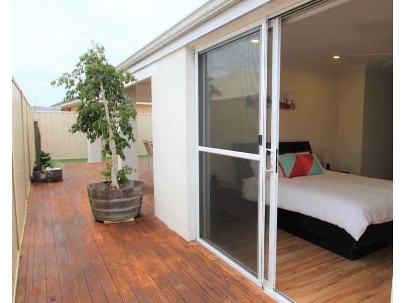 132 Beachfields Drive, Abbey WA 6280