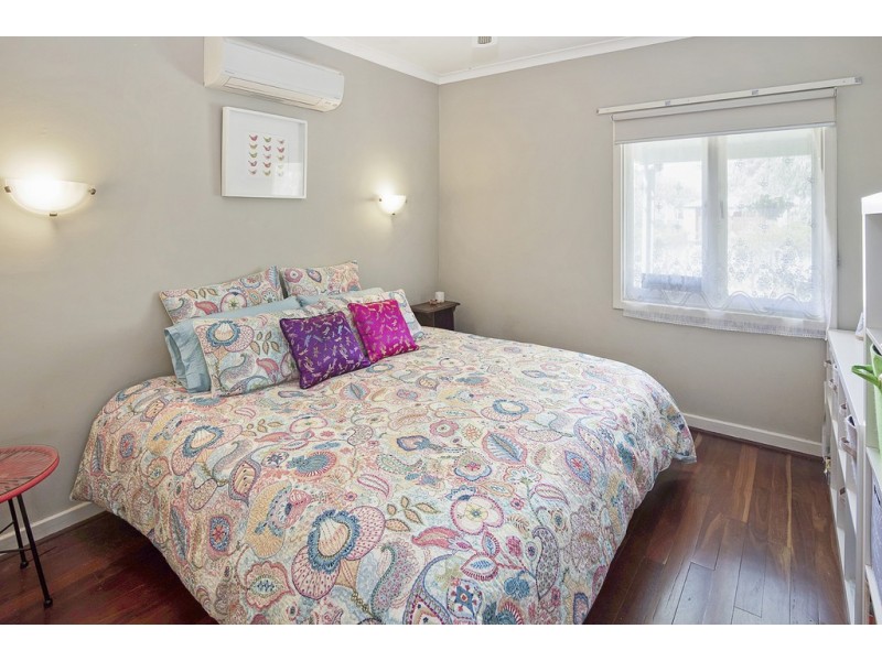 17 Averil Street, Abbey WA 6280