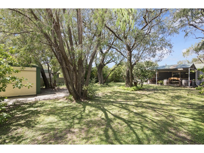 17 Averil Street, Abbey WA 6280