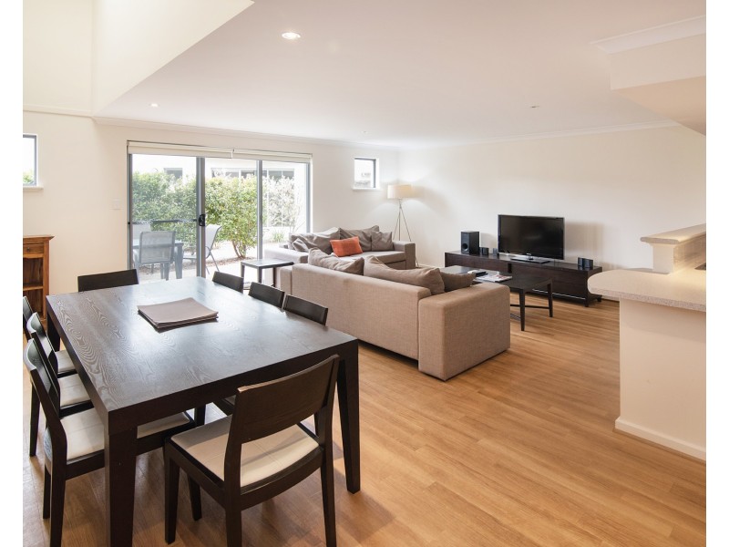 Unit 71, 12 Little Colin Street, Broadwater WA 6280