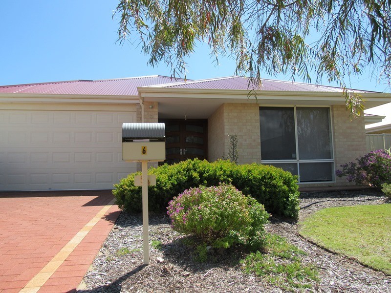 6 Mistral Bend, Yalyalup WA 6280