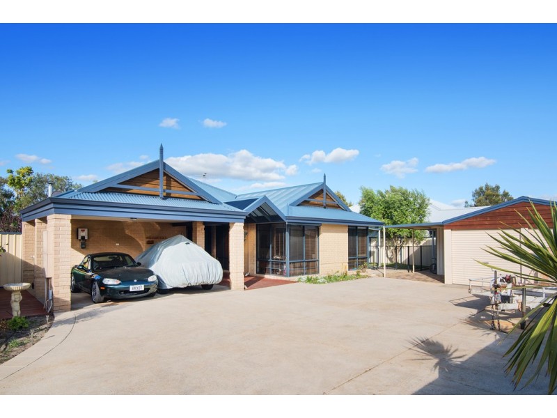 9 Mussel Court, Geographe WA 6280