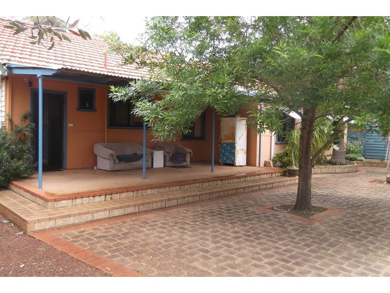 95 Causeway Road, Busselton WA 6280