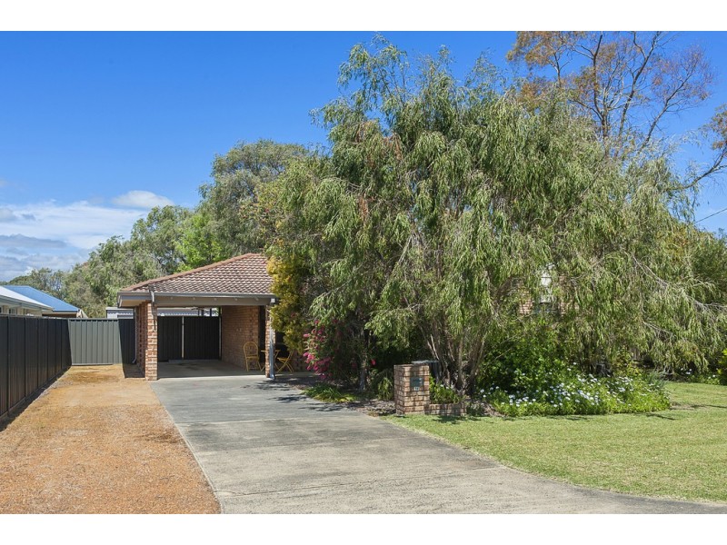 16 Blue Crescent, West Busselton WA 6280
