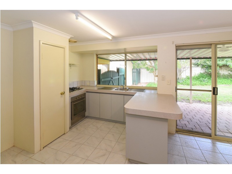 8 Greyteal Place, Broadwater WA 6280