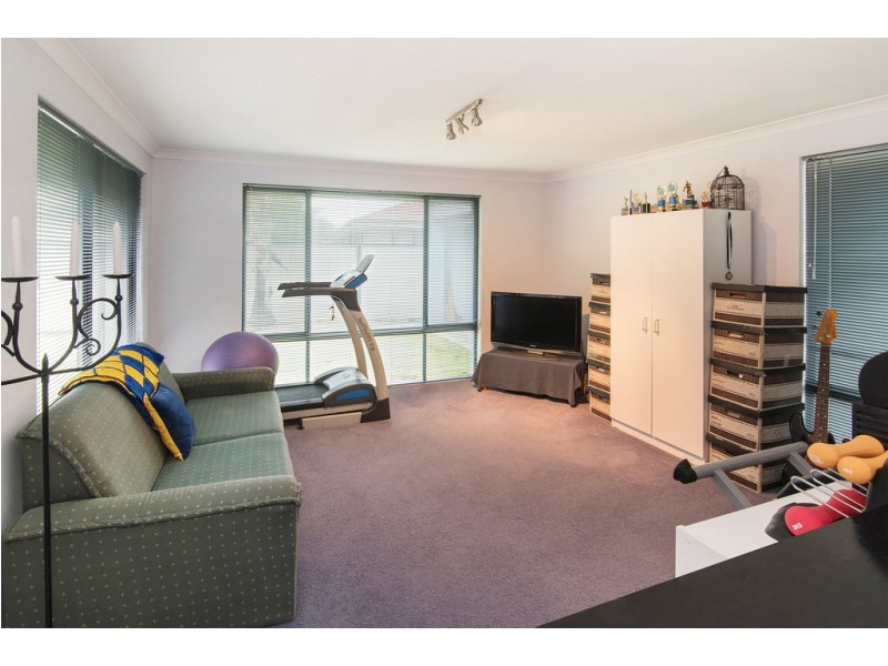 10 Clover Crescent, Busselton WA 6280