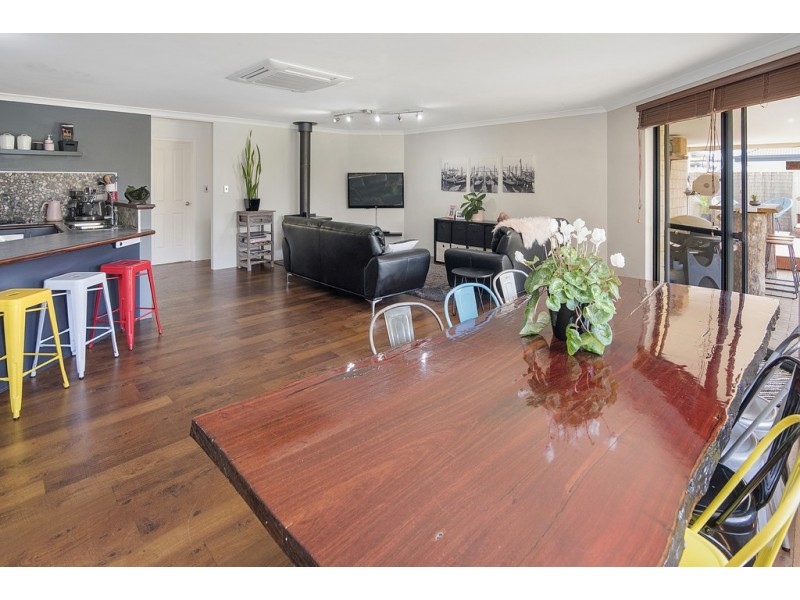 86 Lancaster Drive, West Busselton WA 6280