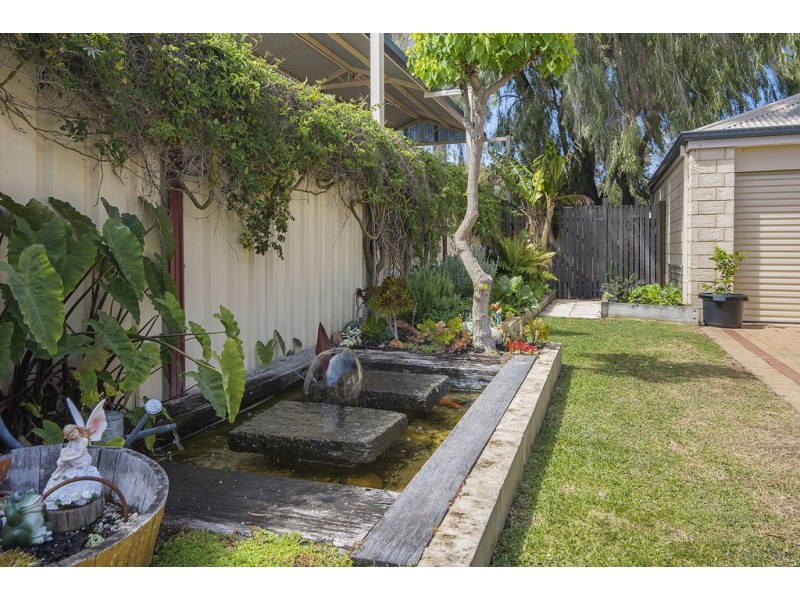 86 Lancaster Drive, West Busselton WA 6280